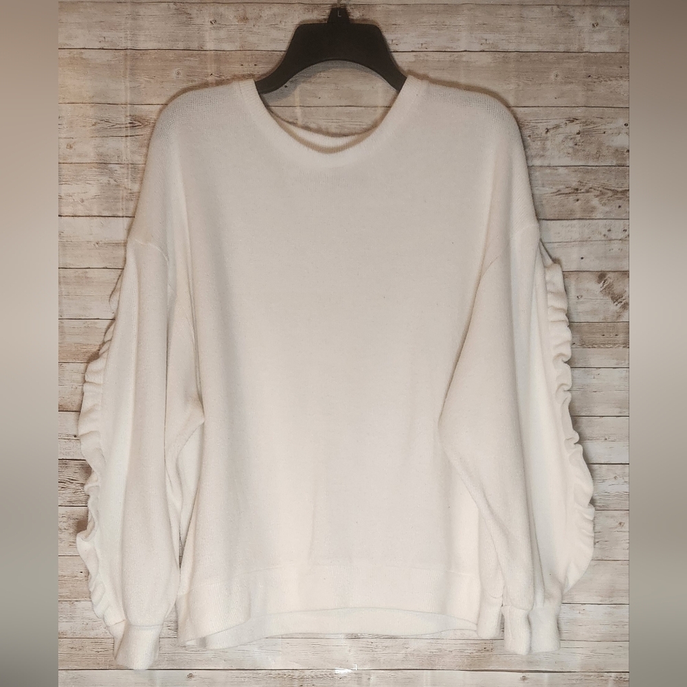 Pull over sweater